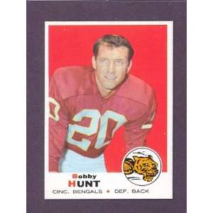  1969 Topps #243 Bobby Hunt Bengals (NM/MT) *260939 Sports 