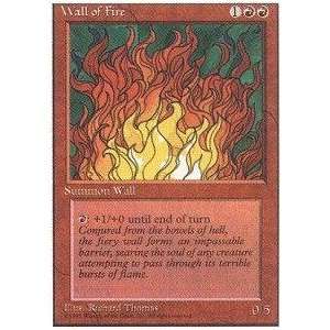    Magic the Gathering   Wall of Fire   Fourth Edition Toys & Games
