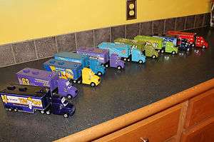 Disney Pixar CARS Custom Hauler U Pick One Tow Cap, Sparomint, Shiny 