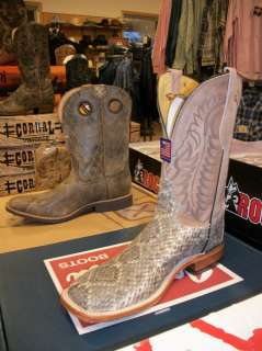   Tony Lama Square toe Rattlesnake Western Boot Style #H2045 NWT  