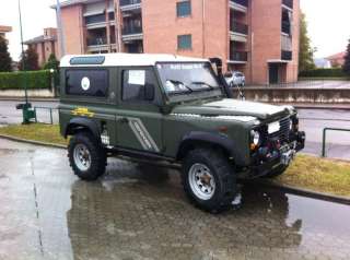 Defender 90 a Asti    Annunci