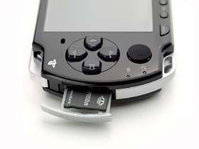 PlayStation Portable   PSP Konsole Slim&Lite Black (Ratchet & Clank 