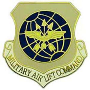  U.S. Air Force Air Lift Command Pin 1 Arts, Crafts 