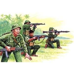  Italeri 172 Vietnamese Army/Vietcong Toys & Games