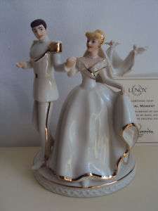 LENOX DISNEY CINDERELLA WEDDING CAKE TOPPER FIGURE BNIB  
