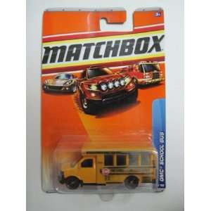   2010 MATCHBOX CITY ACTION #62 FORT SUMMER GMC SCHOOL BUS Toys & Games