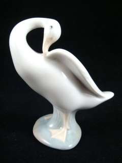 Lladro Figurine Goose Preening Porcelain Vintage  