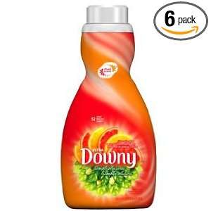 Downy Ultra Simple Pleasures Liquid Fabric Softener, Citrus Spice Glow 