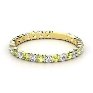 Rich & Thin Band, 14K Yellow Gold Ring with Peridot & Diamond