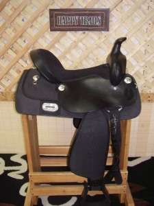   Western Saddle Pleasure Trail Horse Tack Leather and Synthetic  
