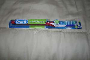 Oral B Complete Advantage Toothbrush Whole Mouth Clean 300416681306 