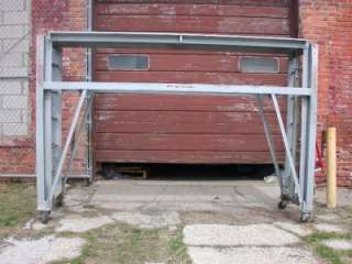 BALLYMORE HYDRAULIC ADJUSTABLE STAGE CONSTR SCAFFOLDING  