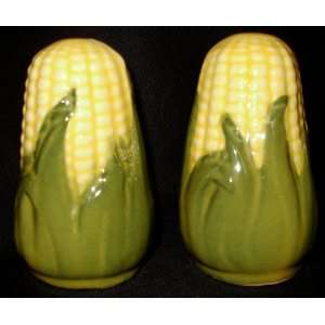  Shawnee King Corn Salt and Pepper Shakers (Antique 