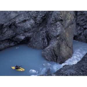  Kayaking on Russell River in Russell Fjord Wilderness 